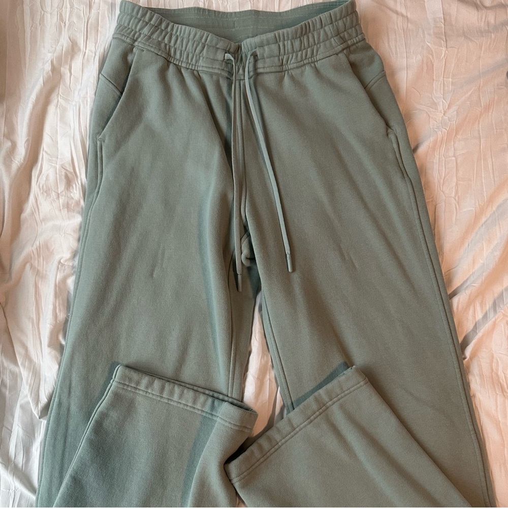 Lululemon Sweats (Loungeful Pants)